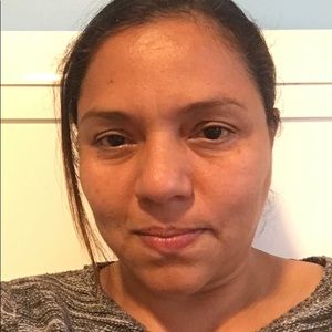 Meet your Posher, Lorena